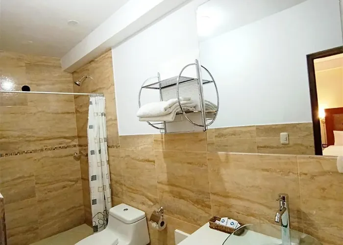 Humantay Hotel 2*