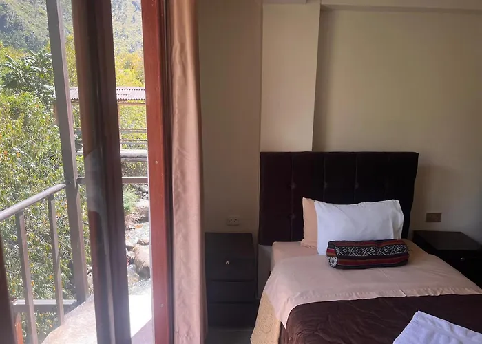 Humantay 2* Ollantaytambo